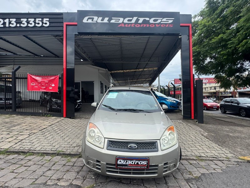 FIESTA 1.0 MPI CLASS 8V FLEX 4P MANUAL - 2010 - CAXIAS DO SUL