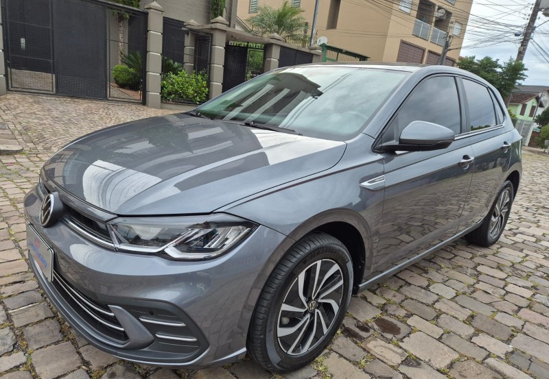 polo 1.0	200 tsi highline automatico  2023 caxias do sul