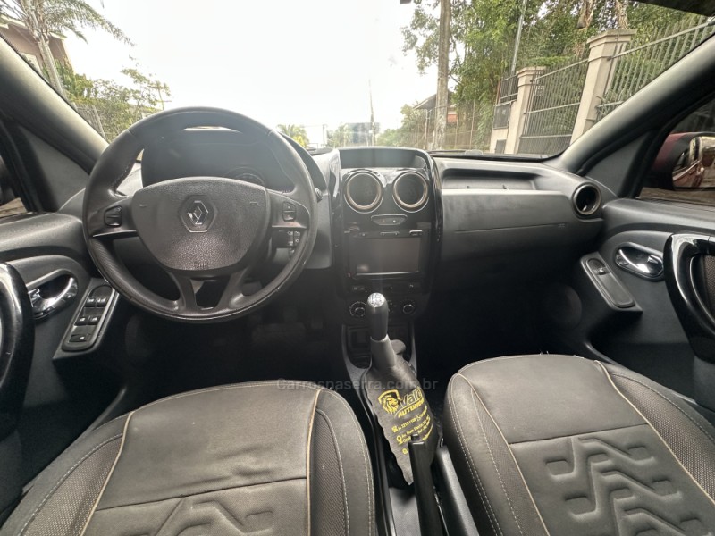 DUSTER 1.6 DYNAMIQUE 4X2 16V FLEX 4P MANUAL - 2016 - CAXIAS DO SUL