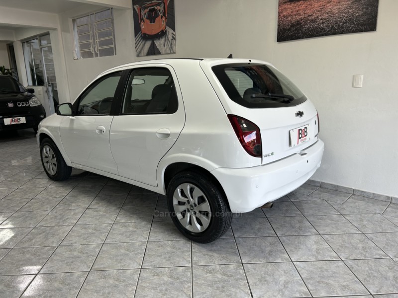 CELTA 1.0 MPFI LT 8V FLEX 4P MANUAL - 2014 - NOVA PRATA