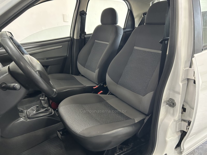 CELTA 1.0 MPFI LT 8V FLEX 4P MANUAL - 2014 - NOVA PRATA
