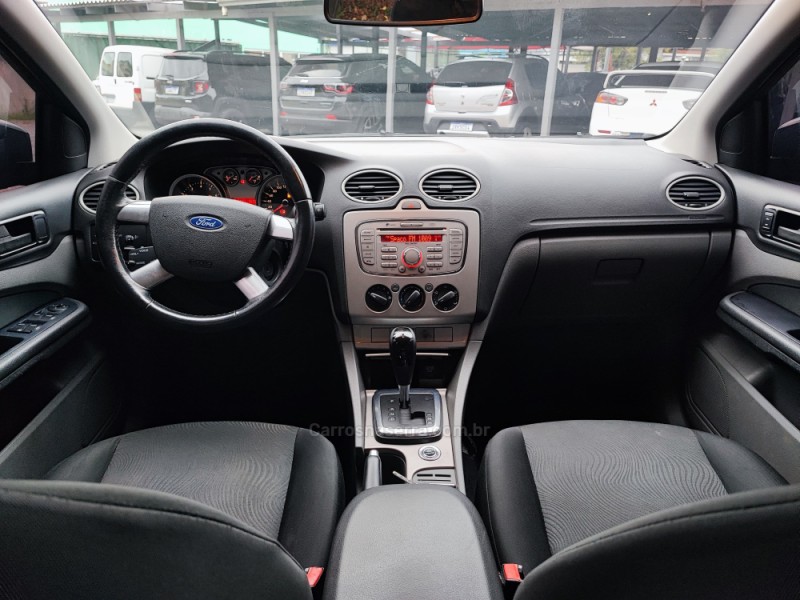 FOCUS 2.0 GLX 16V FLEX 4P AUTOMÁTICO - 2013 - FARROUPILHA