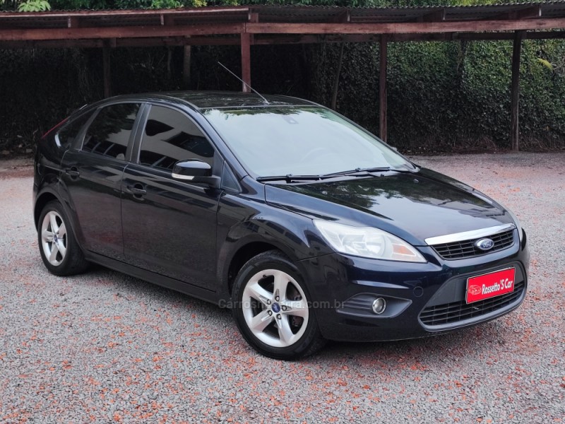 FOCUS 2.0 GLX 16V FLEX 4P AUTOMÁTICO - 2013 - FARROUPILHA