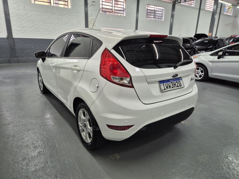 FIESTA 1.5 SE HATCH 16V FLEX 4P MANUAL - 2016 - GARIBALDI