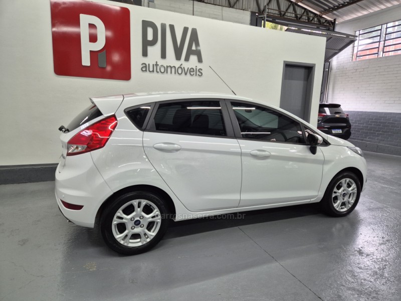FIESTA 1.5 SE HATCH 16V FLEX 4P MANUAL - 2016 - GARIBALDI