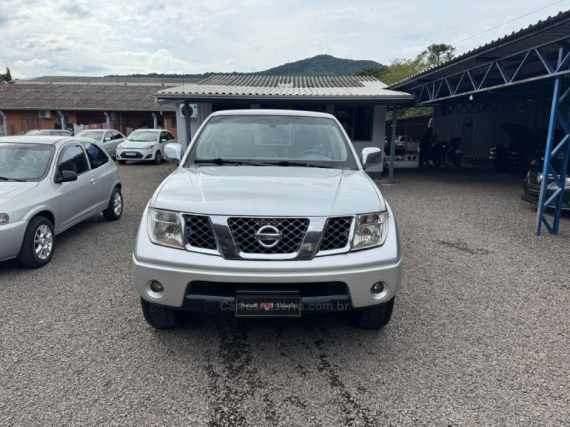 FRONTIER 2.5 XE 4X2 CD TURBO ELETRONIC DIESEL 4P MANUAL - 2009 - IGREJINHA