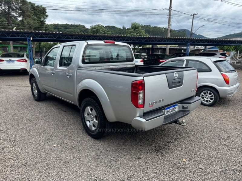 FRONTIER 2.5 XE 4X2 CD TURBO ELETRONIC DIESEL 4P MANUAL - 2009 - IGREJINHA