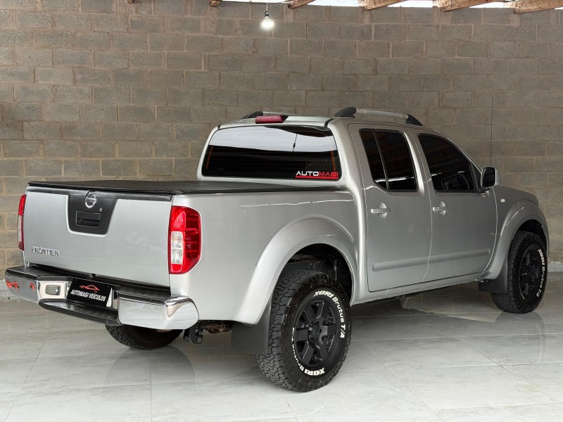 FRONTIER 2.5 S 4X4 CD TURBO ELETRONIC DIESEL 4P MANUAL - 2015 - CAXIAS DO SUL