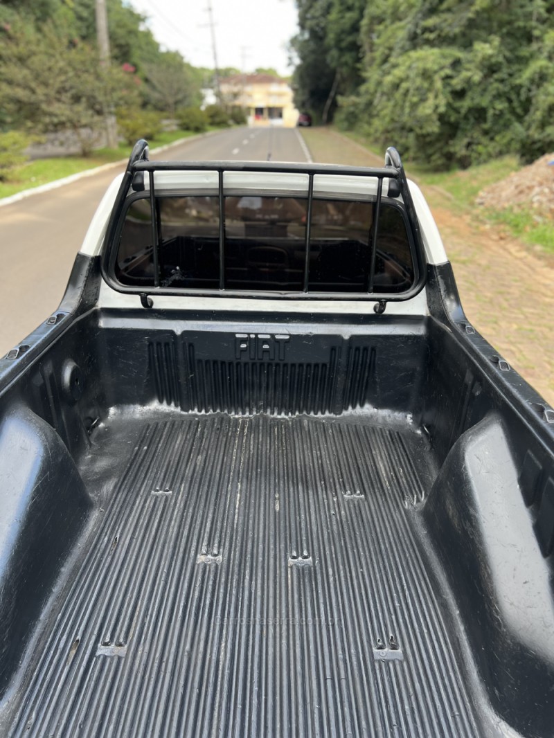 STRADA 1.4 MPI FIRE CS 8V FLEX 2P MANUAL - 2010 - NOVA PRATA