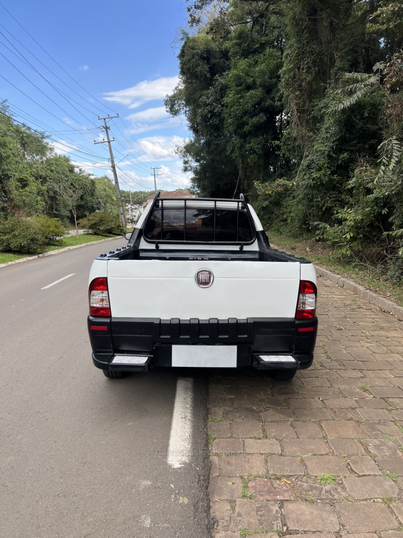 STRADA 1.4 MPI FIRE CS 8V FLEX 2P MANUAL - 2010 - NOVA PRATA