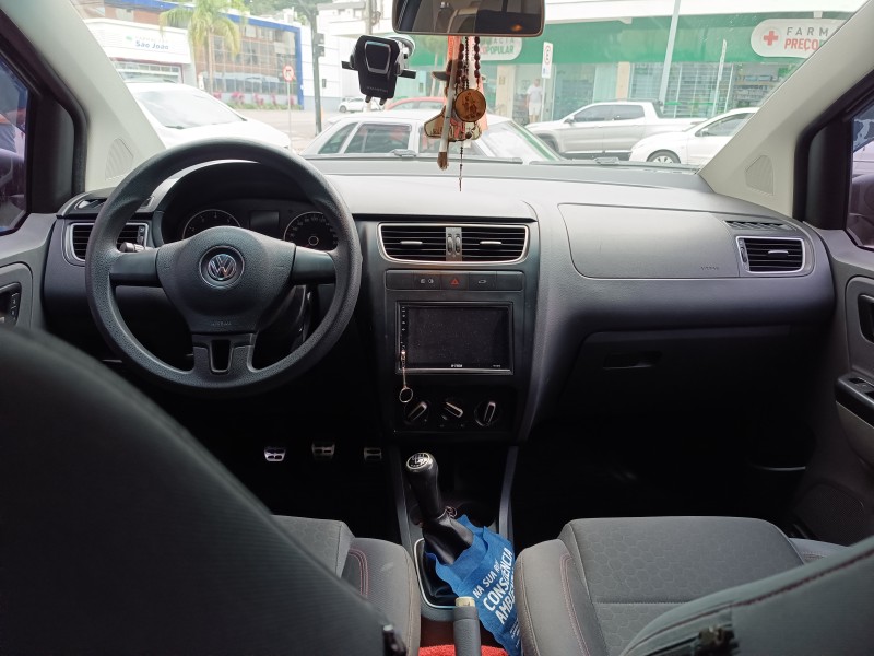 CROSSFOX 1.6 MI FLEX 8V 4P MANUAL - 2013 - FLORES DA CUNHA