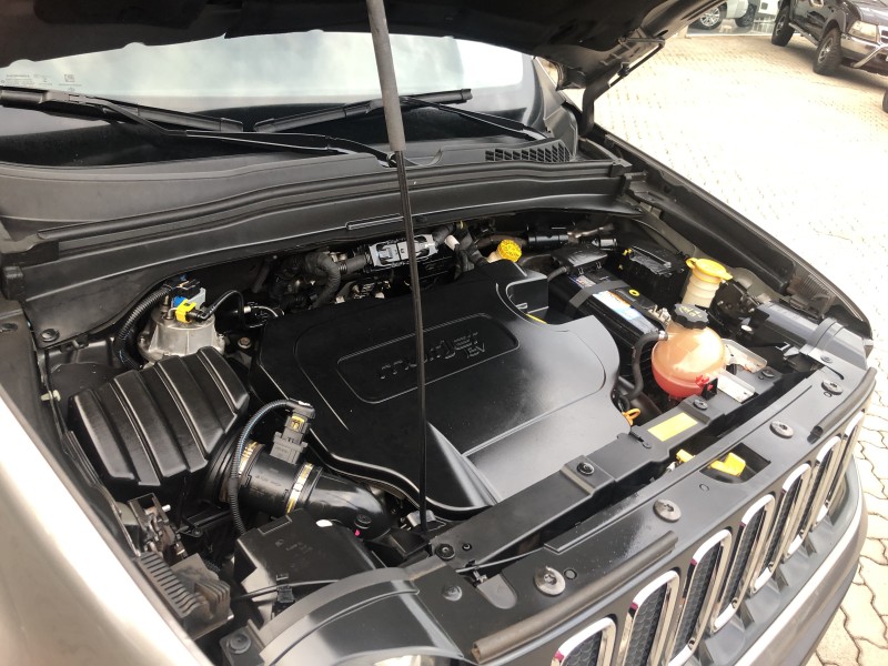 RENEGADE 2.0 16V TURBO DIESEL SPORT 4P 4X4 AUTOMÁTICO - 2017 - VALE REAL