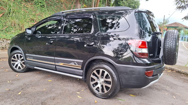 SPIN 1.8 ACTIV 8V FLEX 4P AUTOMÁTICO - 2018 - CAXIAS DO SUL