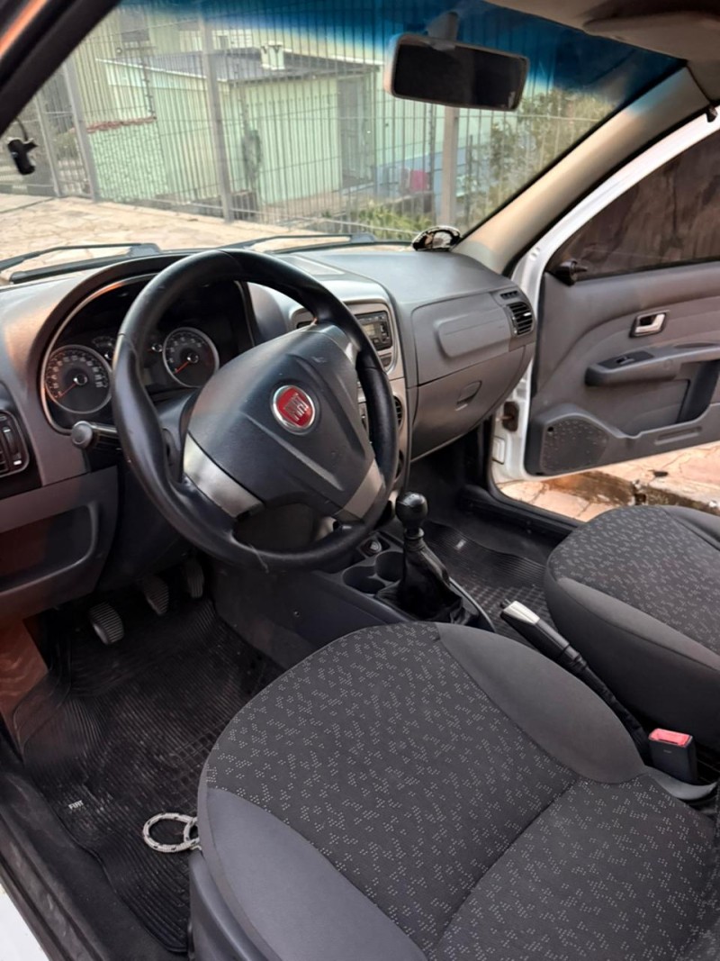 STRADA 1.6 MPI TREKKING CS 16V FLEX 2P MANUAL - 2013 - FARROUPILHA