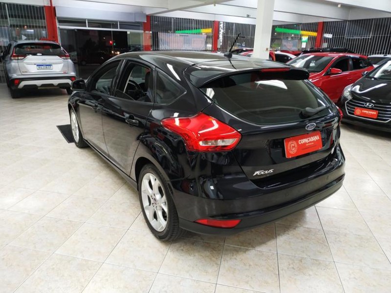 FOCUS 2.0 SE PLUS 16V FLEX 4P AUTOMÁTICO - 2018 - CAXIAS DO SUL