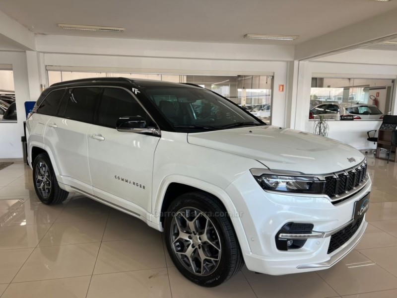 commander 1.3 overland t270 16v 4x2 turbo flex 4p automatico 2023 taquara