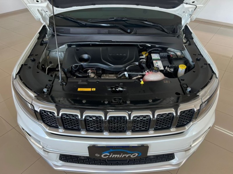 COMMANDER 1.3 OVERLAND T270 16V 4X2 TURBO FLEX 4P AUTOMÁTICO - 2023 - TAQUARA