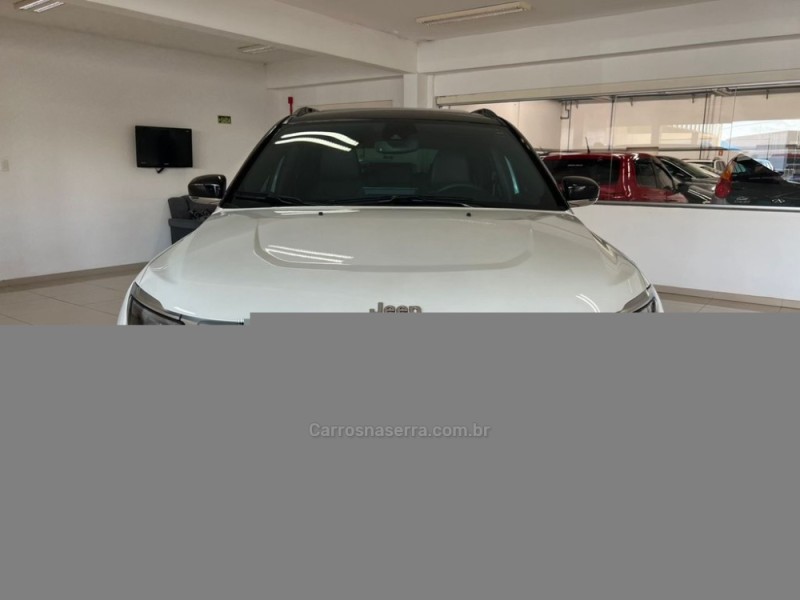 COMMANDER 1.3 OVERLAND T270 16V 4X2 TURBO FLEX 4P AUTOMÁTICO - 2023 - TAQUARA