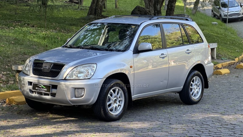 TIGGO 2.0 16V GASOLINA 4P MANUAL - 2010 - CAXIAS DO SUL