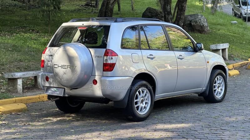 TIGGO 2.0 16V GASOLINA 4P MANUAL - 2010 - CAXIAS DO SUL