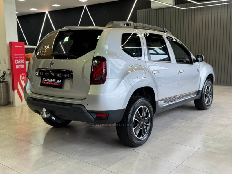 DUSTER 1.6 DAKAR 4X2 16V FLEX 4P MANUAL - 2016 - DOIS IRMãOS