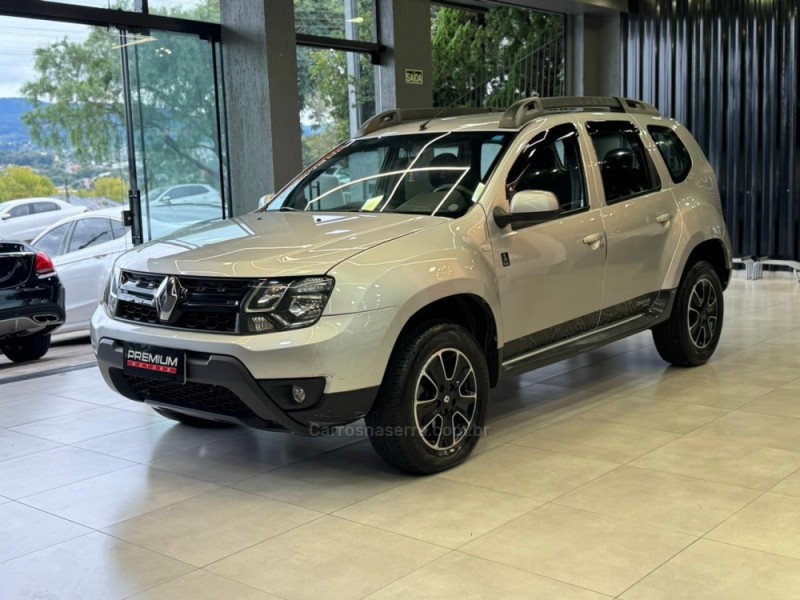 DUSTER 1.6 DAKAR 4X2 16V FLEX 4P MANUAL - 2016 - DOIS IRMãOS