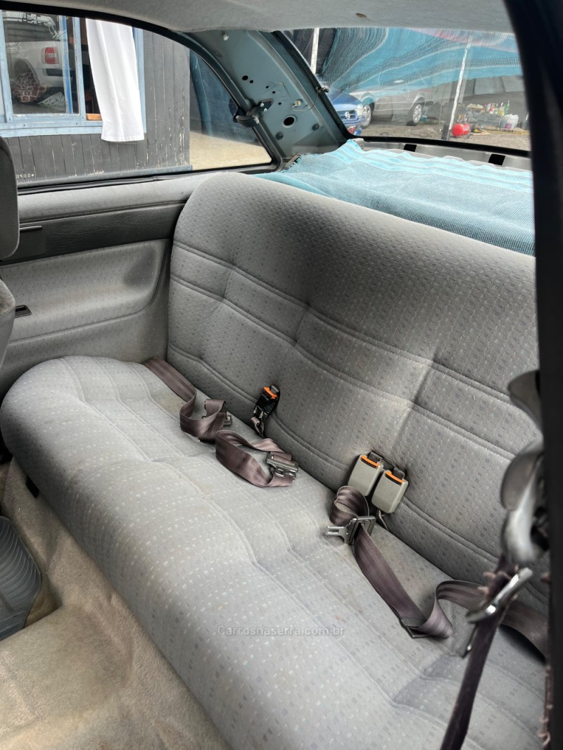 LOGUS 1.8 CL 8V GASOLINA 2P MANUAL - 1995 - CAXIAS DO SUL