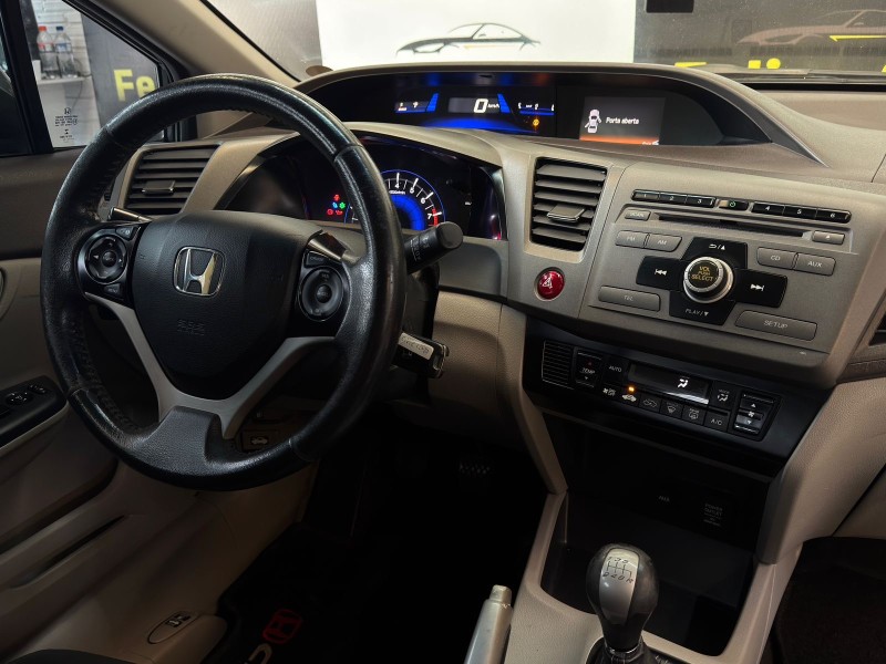 CIVIC 1.8 LXS 16V FLEX 4P MANUAL - 2014 - CAXIAS DO SUL