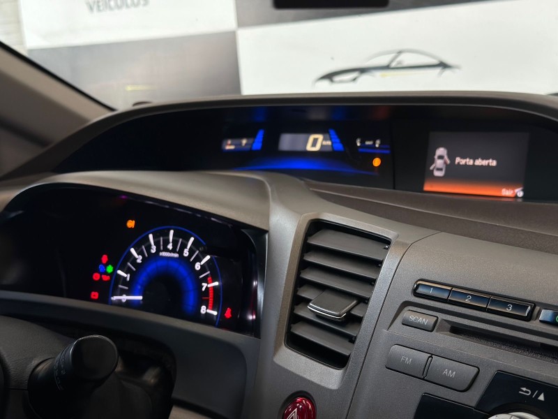 CIVIC 1.8 LXS 16V FLEX 4P MANUAL - 2014 - CAXIAS DO SUL