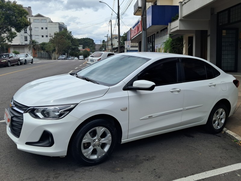 ONIX 1.0 LT PLUS 4P FLEX MANUAL - 2022 - FLORES DA CUNHA