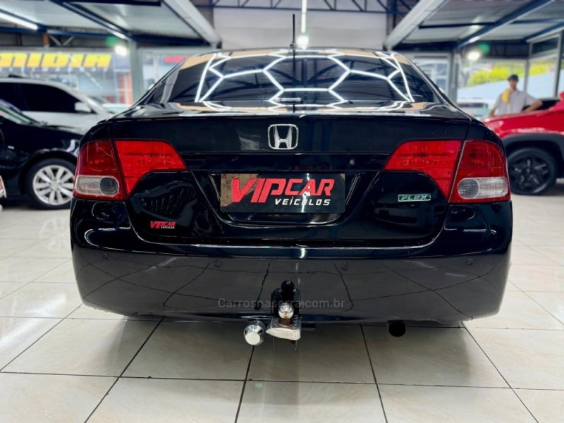 CIVIC 1.8 LXS 16V FLEX 4P AUTOMÁTICO - 2009 - ESTâNCIA VELHA