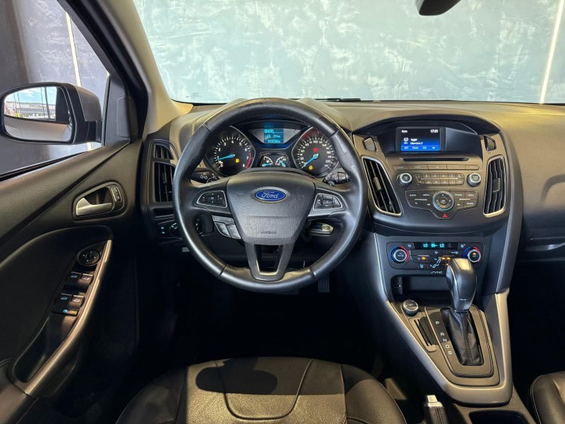 FOCUS 2.0 SE PLUS 16V FLEX 4P AUTOMÁTICO - 2016 - CAXIAS DO SUL