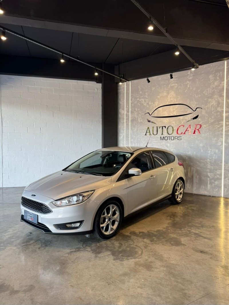 FOCUS 2.0 SE PLUS 16V FLEX 4P AUTOMÁTICO - 2016 - CAXIAS DO SUL