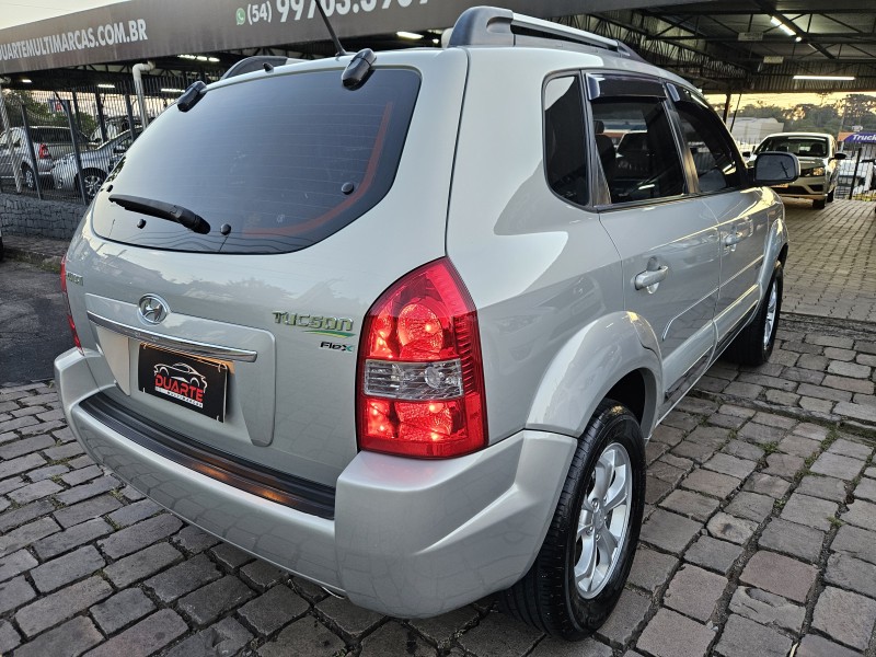 TUCSON 2.0 MPFI GLS 16V 143CV 2WD FLEX 4P AUTOMÁTICO - 2014 - CAXIAS DO SUL