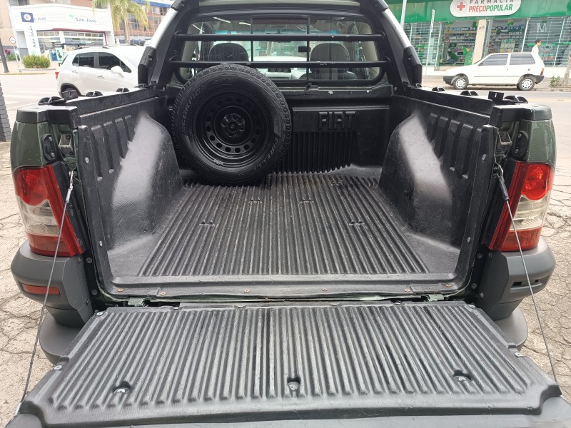 STRADA 1.8 MPI ADVENTURE LOCKER CE 8V FLEX 2P MANUAL - 2012 - FLORES DA CUNHA