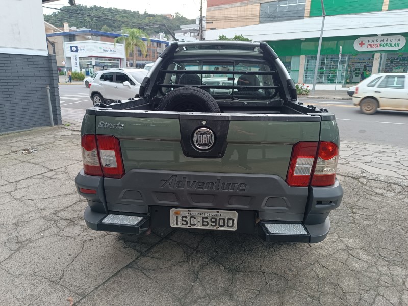 STRADA 1.8 MPI ADVENTURE LOCKER CE 8V FLEX 2P MANUAL - 2012 - FLORES DA CUNHA