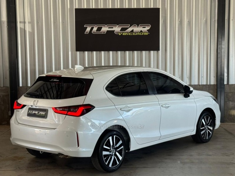CITY 1.5 HATCHBACK TOURING 16V FLEX 4P AUTOMÁTICO - 2023 - CAMPO BOM