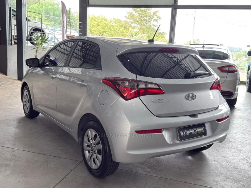 HB20 1.0 COMFORT PLUS 12V FLEX 4P MANUAL - 2019 - CAMPO BOM