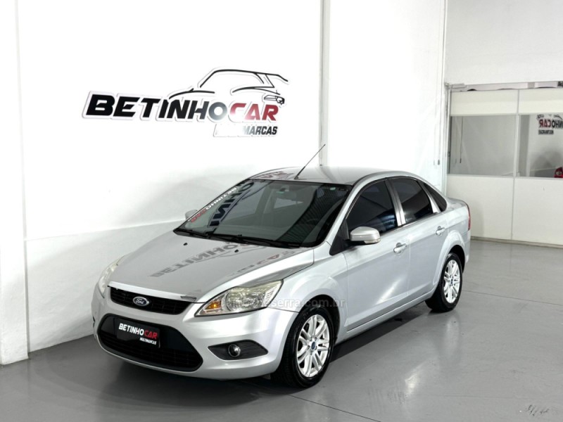 FOCUS 1.6 GL SEDAN 16V FLEX 4P MANUAL - 2012 - ESTâNCIA VELHA