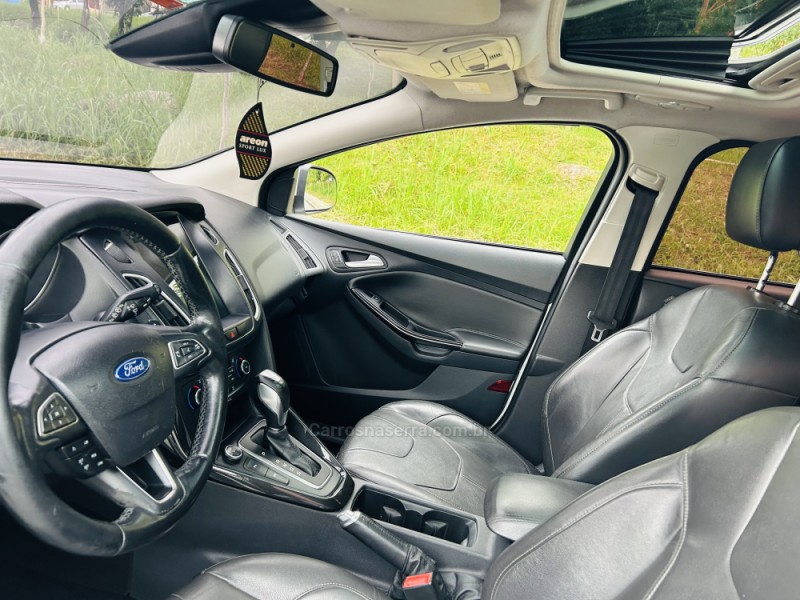 FOCUS 2.0 TITANIUM PLUS FASTBACK 16V FLEX 4P AUTOMÁTICO - 2016 - BENTO GONçALVES