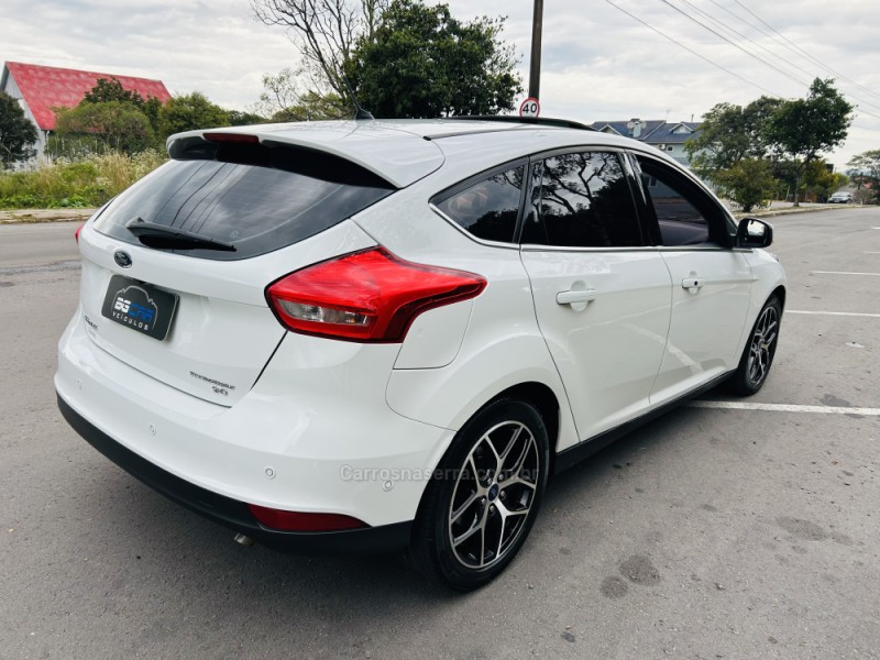 FOCUS 2.0 TITANIUM PLUS FASTBACK 16V FLEX 4P AUTOMÁTICO - 2016 - BENTO GONçALVES