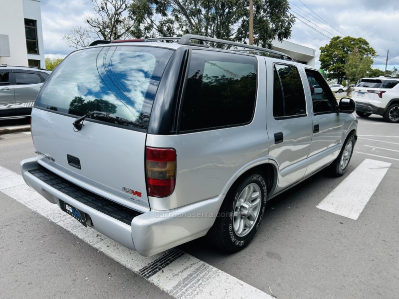 BLAZER 2.2 EFI DLX 4X2 8V GASOLINA 4P MANUAL - 2000 - BENTO GONçALVES