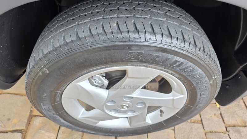 DUSTER 1.6 DYNAMIQUE 4X2 16V FLEX 4P MANUAL - 2013 - SãO MARCOS