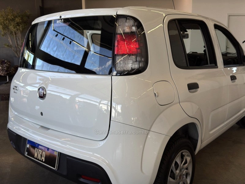 UNO 1.0 EVO ATTRACTIVE 8V FLEX 4P MANUAL - 2021 - BENTO GONçALVES