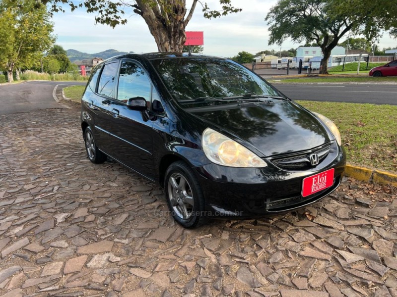 FIT 1.4 LXL 8V FLEX 4P MANUAL - 2007 - DOIS IRMãOS