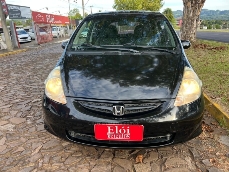 FIT 1.4 LXL 8V FLEX 4P MANUAL - 2007 - DOIS IRMãOS