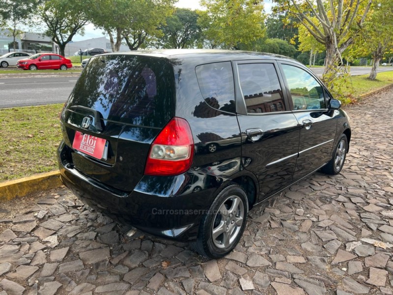 FIT 1.4 LXL 8V FLEX 4P MANUAL - 2007 - DOIS IRMãOS