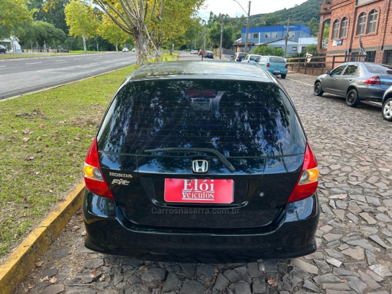 FIT 1.4 LXL 8V FLEX 4P MANUAL - 2007 - DOIS IRMãOS