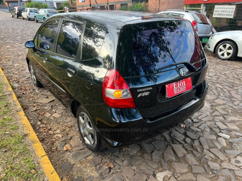 FIT 1.4 LXL 8V FLEX 4P MANUAL - 2007 - DOIS IRMãOS