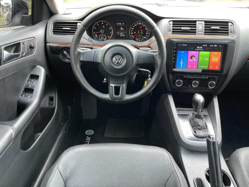 JETTA 2.0 COMFORTLINE FLEX 4P TIPTRONIC - 2011 - CAXIAS DO SUL